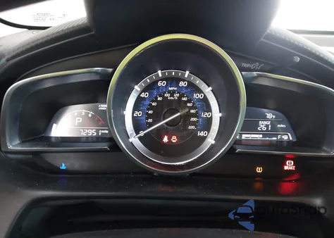 2017 Toyota Yaris Ia z USA, uszkodzony, nr VIN 3MYDLBYVXHY154013